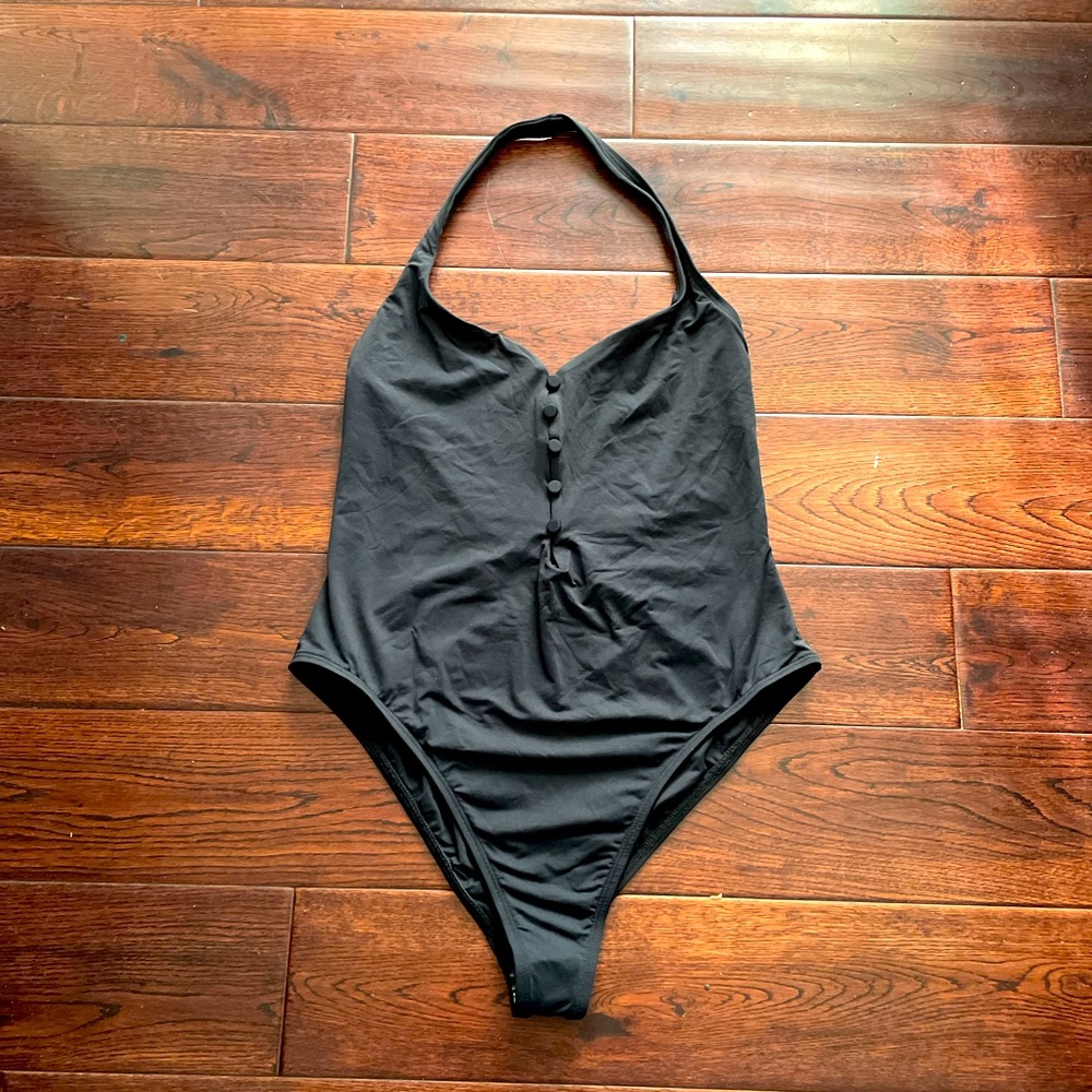 Swimming suit